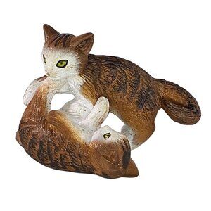 Papo 2005 Kittens Cats Playing Collectible Figurine Miniature Tabby Cat Plastic